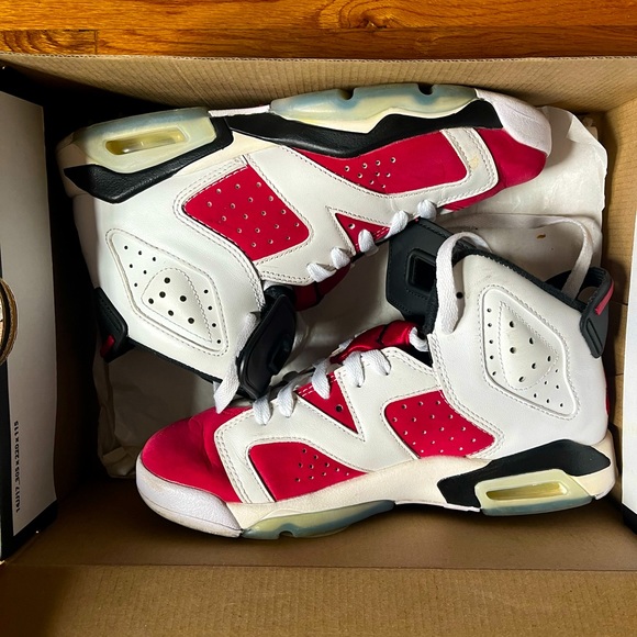 Air Jordan 6 - Picture 2 of 3